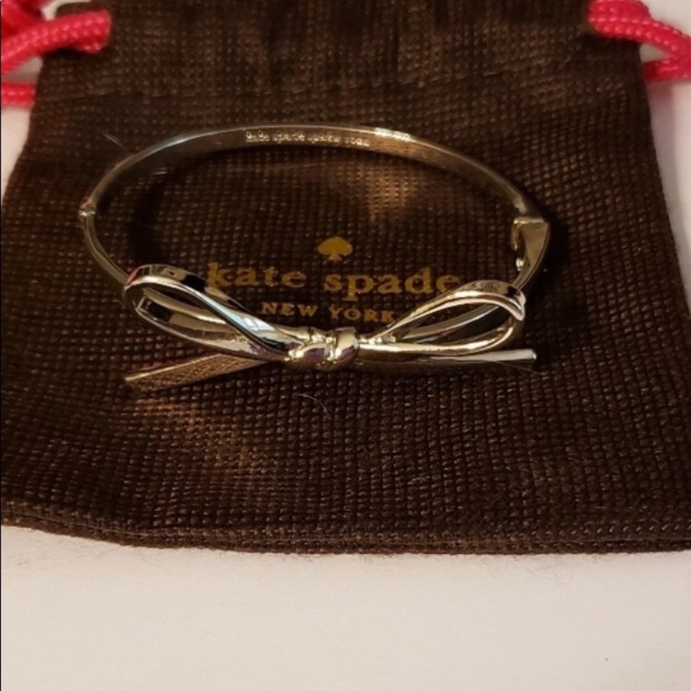 Kate Spade Bow necklace set